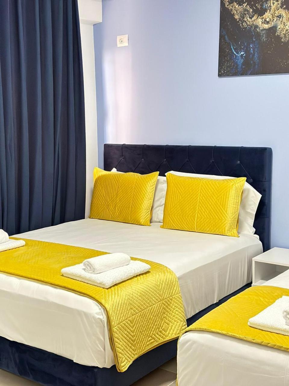Philip Sea View Apartman *